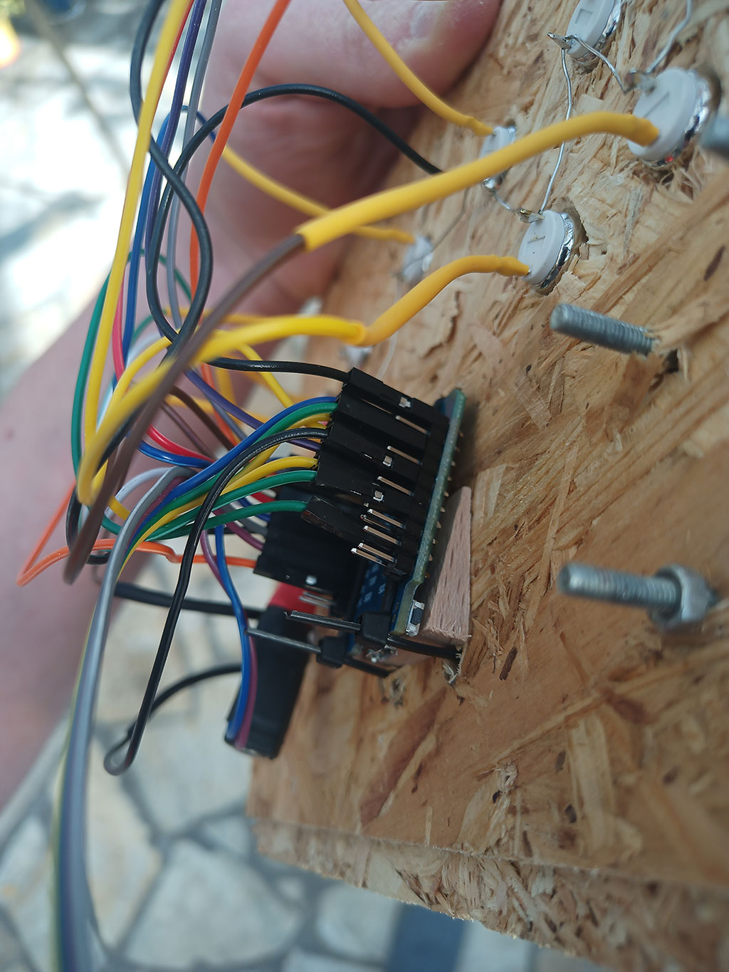 Flippi – Detailansicht der Bedienelemente